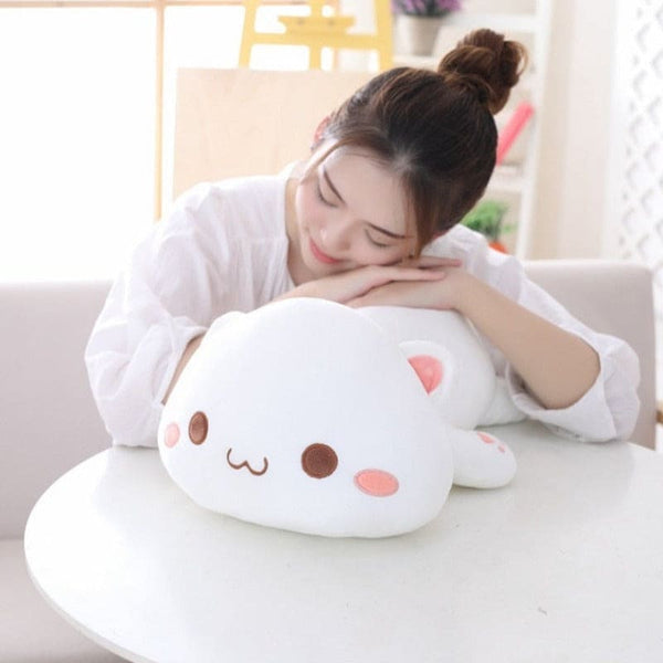Coussin peluche chat kawaii